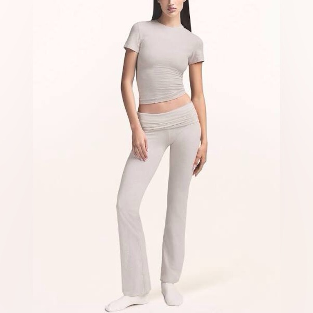 SKIMS Women's Cotton Jersey Foldover Pants in oatmeal